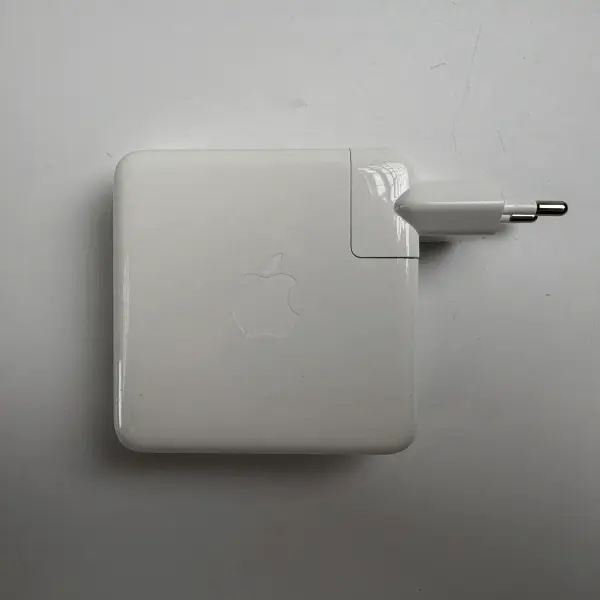 Apple 87W USB-C Netzteil MacBook Pro 13" 15" Touch Bar A1706 A1707 A1989 A1990