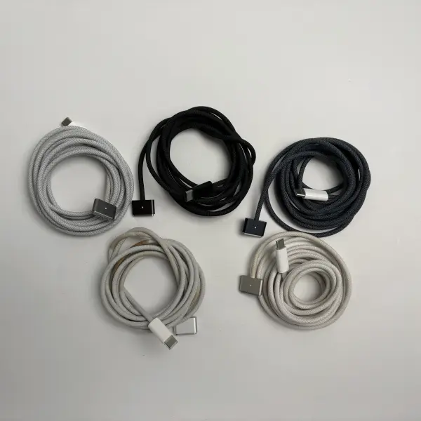 Apple USB-C auf MagSafe 3 Ladekabel 2m – MacBook Pro / Air Gebraucht B
